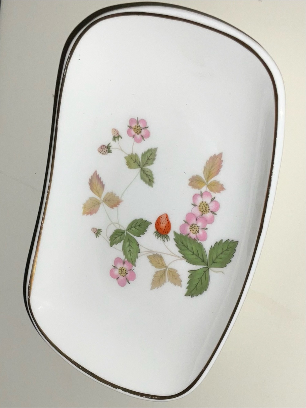 Wedgwood Cream Bone China Rectangular Trinket Dish Wild Strawberry Pattern